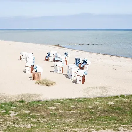 Bades Huk Marina * Hohen Wieschendorf