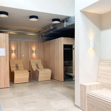 Bades Huk Marina * Hohen Wieschendorf