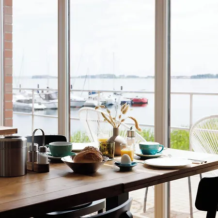 Resort Bades Huk Marina Hohen Wieschendorf